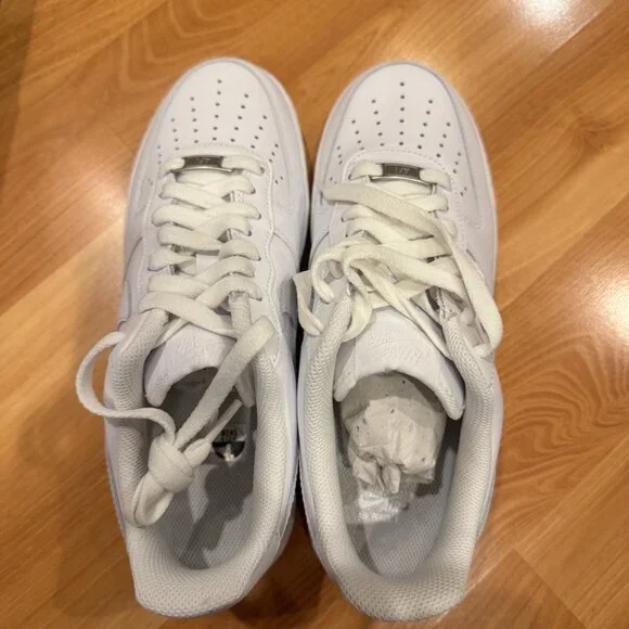 New In Box Nike Air Force 1 '07 - Size M8, W9.5 - Picture 9 of 9